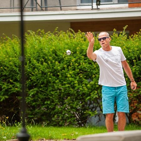 Hostel Le Hueb Гренобль Екстер'єр фото